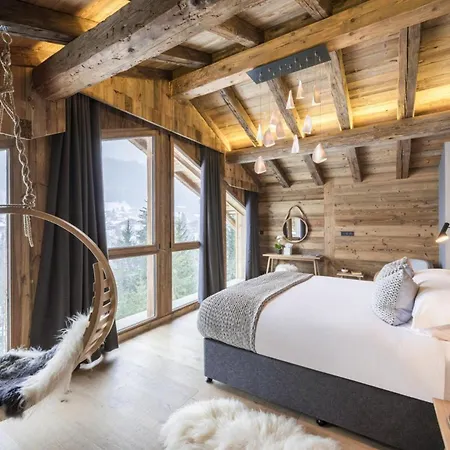 Mountain Majesty Awaits: Luxe Living In * צרמט