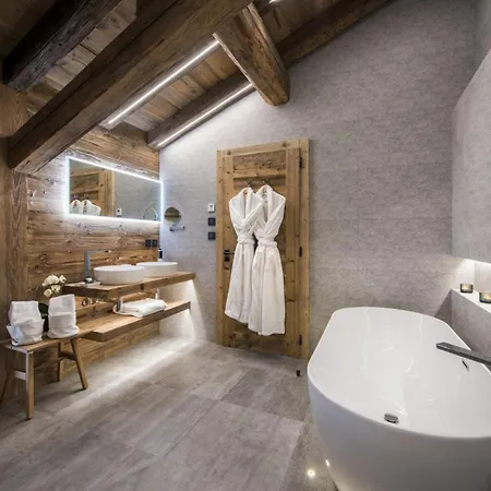 Apartment Mountain Majesty Awaits: Luxe Living In